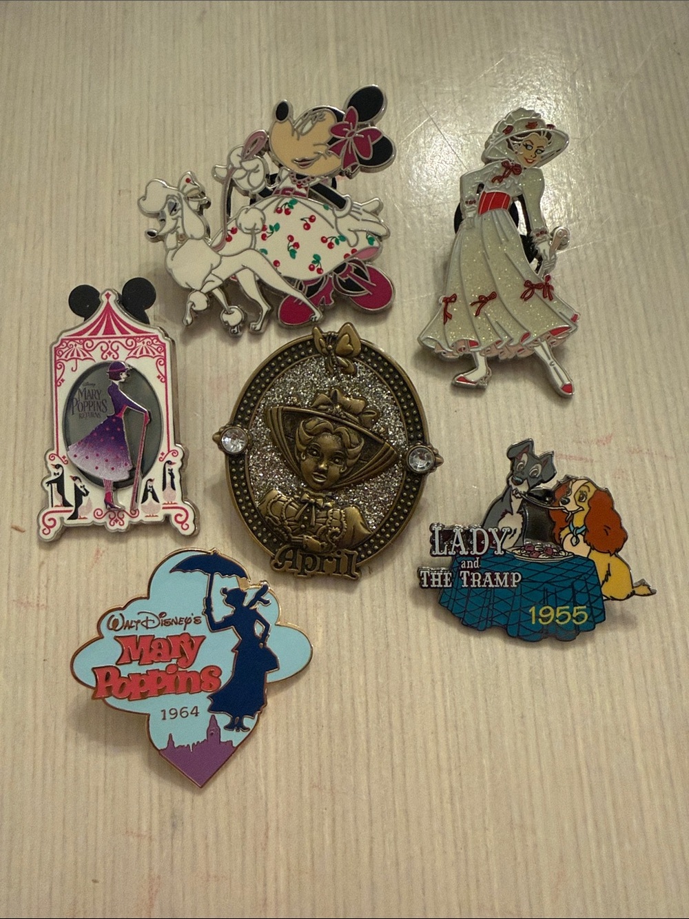 Disneyland Paris Disney World Parks Pins Mary Poppins Minnie April Lady Tramp